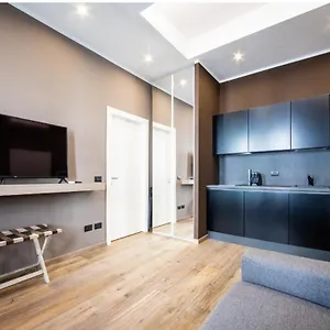 Apartamento New Amazing Bilo In The Heart Of From Moscova Group, Milán